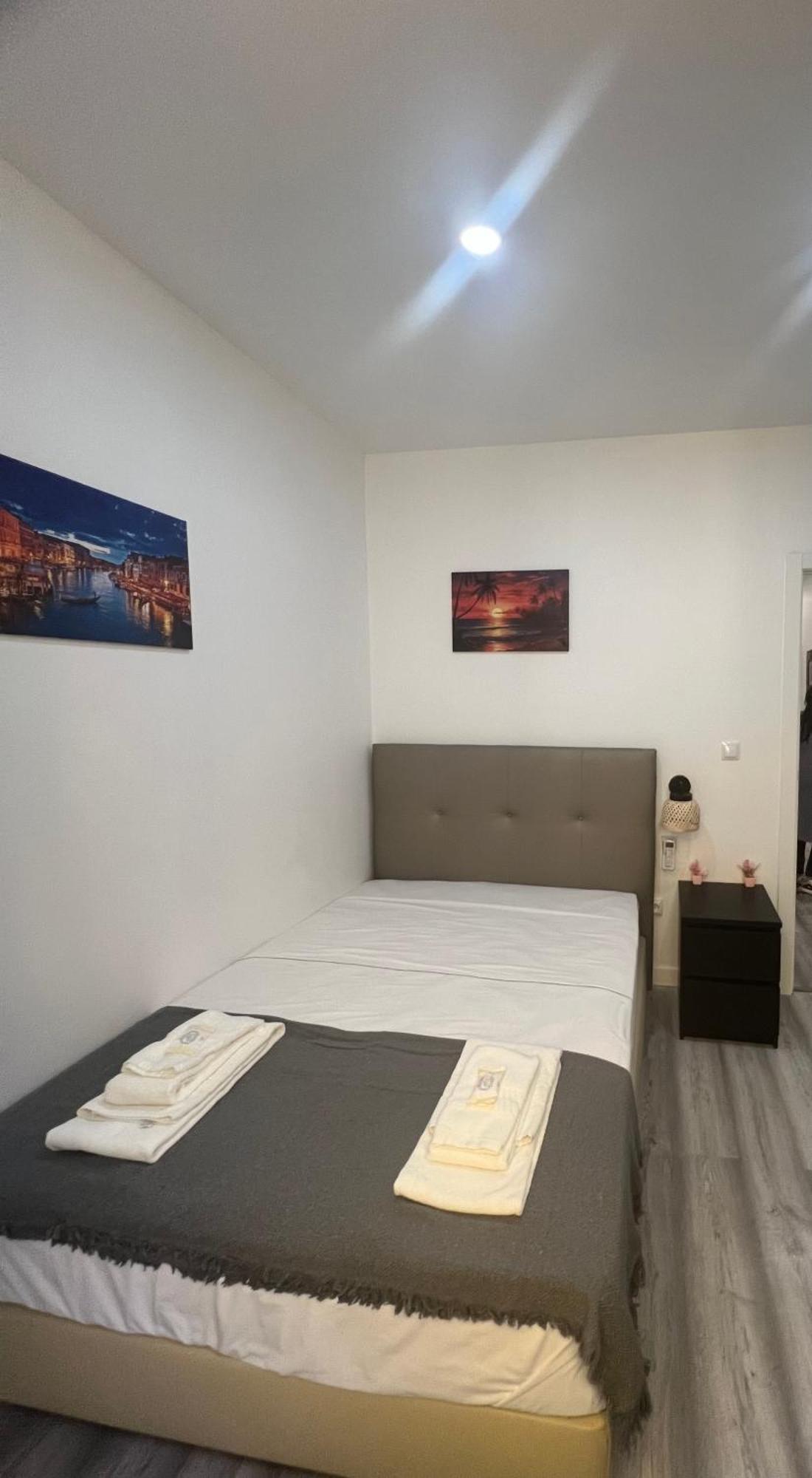 Beautiful Rooms In The Center Of Lisbon Exterior photo